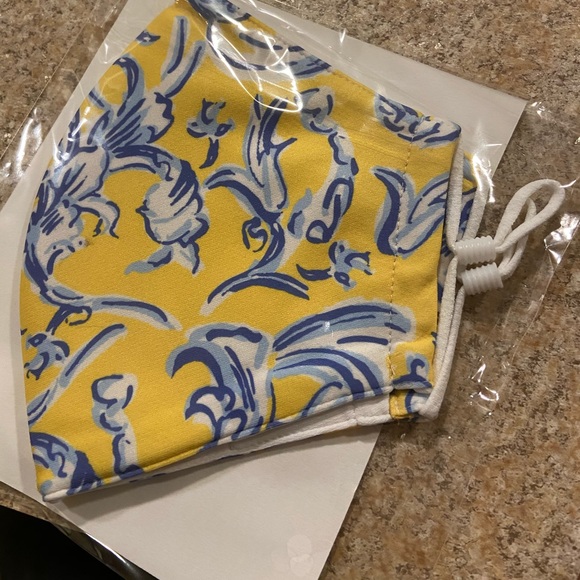 Tory Burch Accessories - NWT Tory Burch face mask